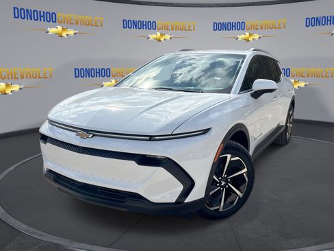 New 2026 Chevrolet Equinox EV LT image 4