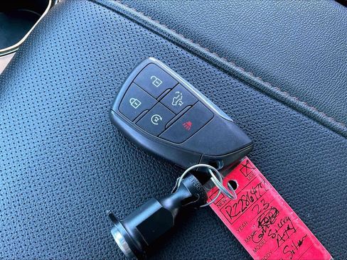 Used 2024 GMC Sierra 1500 AT4 w/ Technology Package image 14