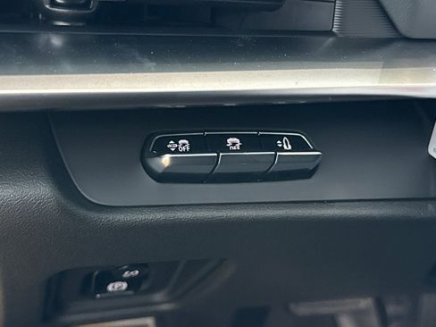 New 2026 Chevrolet Corvette Stingray Preferred Cpe w/ Z51 Performance Package RWD image 25