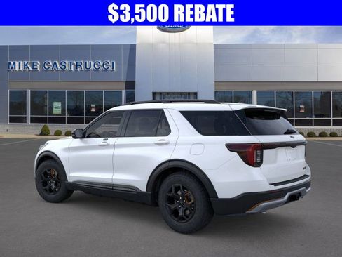 New 2026 Ford Explorer Tremor image 4