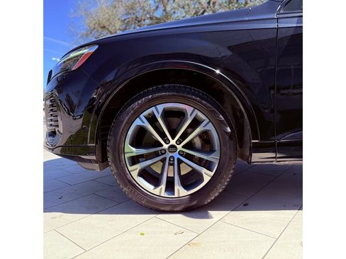 Used 2025 Audi Q7 2.0T Premium Plus AWD/4WD image 37