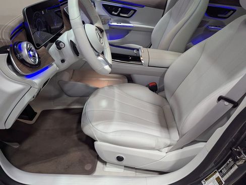 Certified 2025 Mercedes-Benz EQE 350+ 4MATIC Sedan image 17