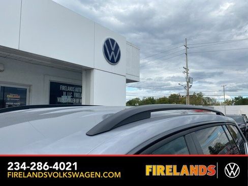 New 2026 Volkswagen Atlas SE image 14