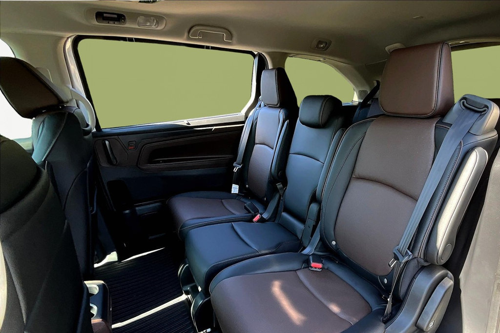 New 2027 Honda Odyssey Elite image 12