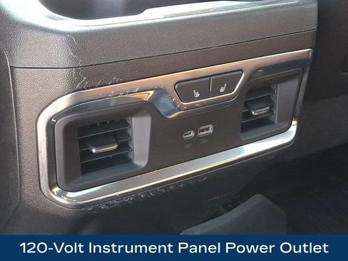 Used 2025 GMC Sierra 3500 Denali Ultimate image 15