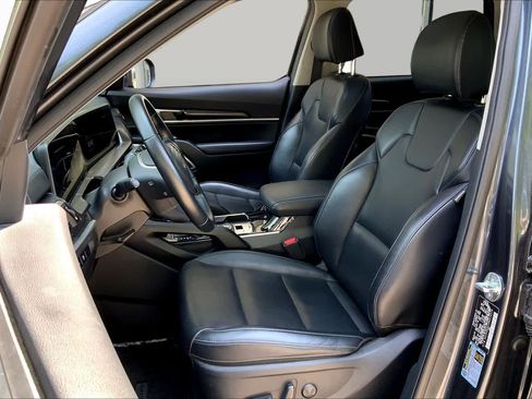 Used 2024 Kia Telluride S w/ S Sunroof Package AWD/4WD image 9