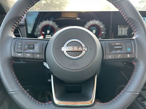 New 2026 Nissan Kicks SR FWD image 22