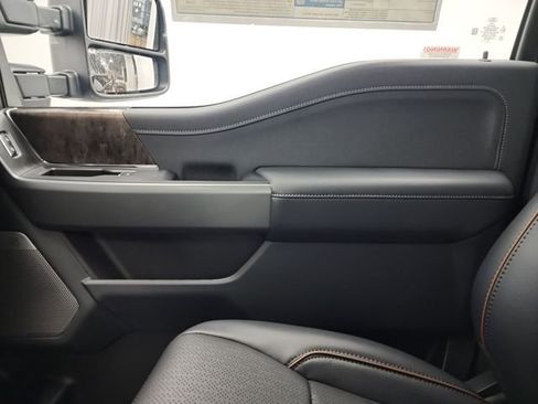 New 2026 Ford F250 Lariat image 28