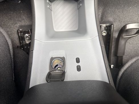 New 2027 Chevrolet Bolt LT w/ Comfort Package image 30
