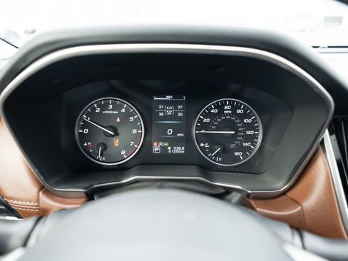 Used 2021 Subaru Outback Touring w/ Popular Package #2 image 16