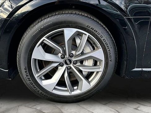 Used 2021 Audi e-tron Premium Plus w/ Premium Plus Package image 8