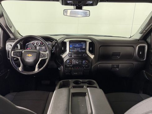 Used 2021 Chevrolet Silverado 1500 LT image 18