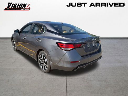 Used 2023 Nissan Sentra SV w/ SV Premium Package FWD image 7