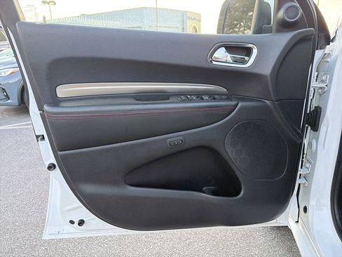 Used 2014 Dodge Durango R/T w/ Technology Group image 11