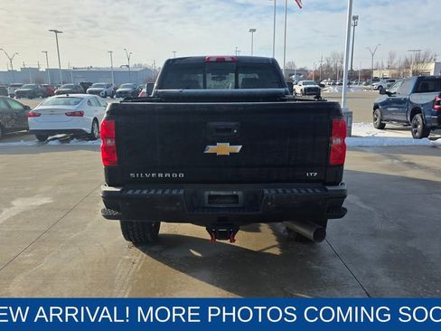 Used 2018 Chevrolet Silverado 2500 LTZ w/ Duramax Plus Package image 4