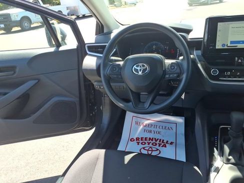 Used 2026 Toyota Corolla LE FWD image 11