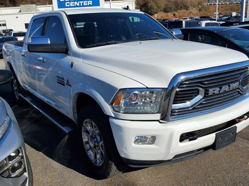 Used 2018 RAM 2500 Limited image 2