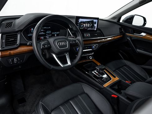 Used 2023 Audi Q5 2.0T Premium Plus w/ Premium Plus Package image 11