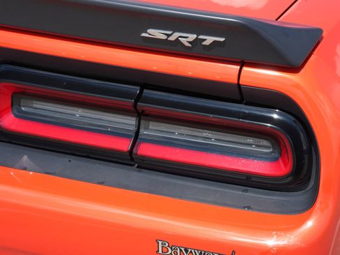 Used 2016 Dodge Challenger SRT Hellcat RWD image 21