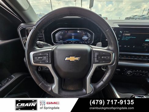 Used 2022 Chevrolet Silverado 1500 LT AWD/4WD image 14