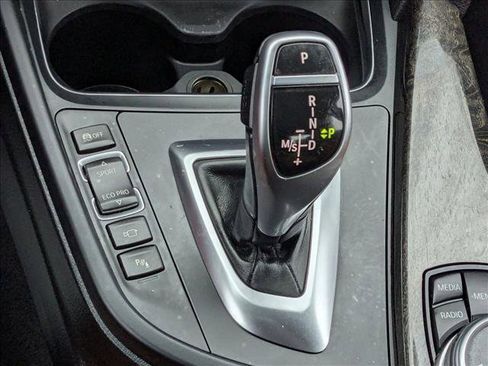 Used 2016 BMW 340i xDrive Sedan image 17