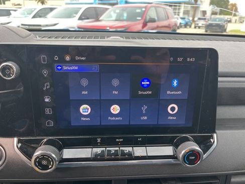 Used 2024 Chevrolet Colorado Trail Boss image 27