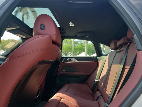 New 2026 BMW i4 eDrive40 w/ M Sport Package RWD image 12