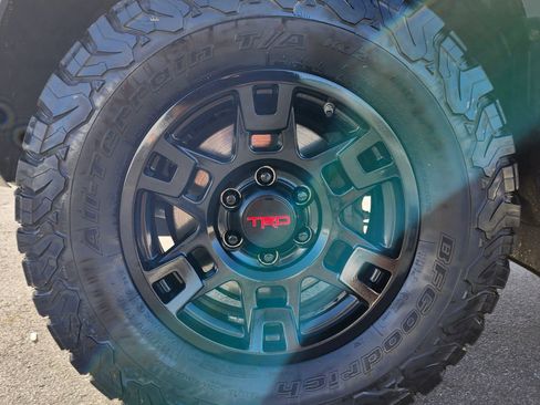 Used 2016 Toyota 4Runner Trail Premium image 10