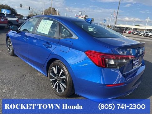 Used 2024 Honda Civic EX image 2