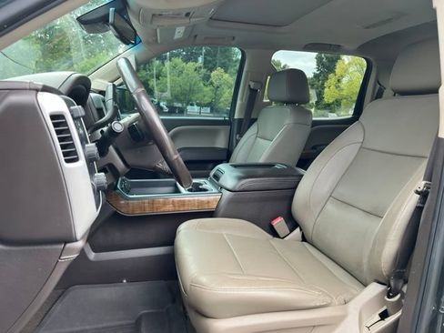 Used 2018 GMC Sierra 1500 SLT AWD/4WD image 13