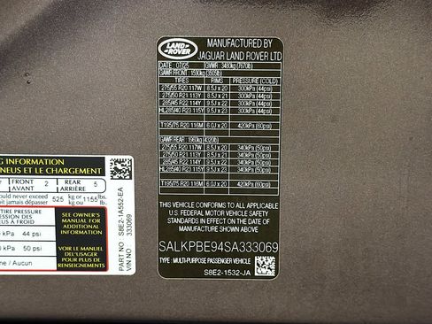 Used 2025 Land Rover Range Rover Long Wheelbase SE image 43