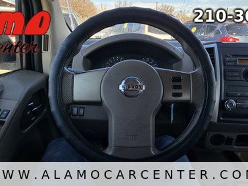 Used 2009 Nissan Frontier SE w/ SE Value Truck Pkg image 34