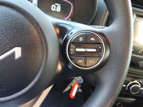 Used 2024 Kia Soul LX w/ Option Group 015 FWD image 24