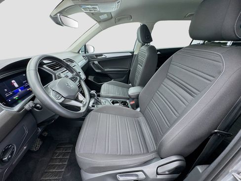 Used 2022 Volkswagen Tiguan S image 13