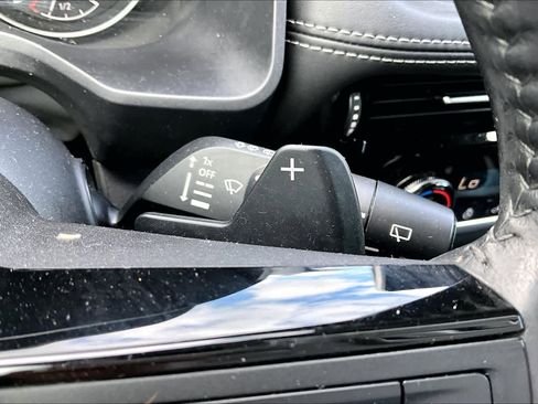Used 2021 Nissan Rogue SV w/ Premium Package FWD image 35