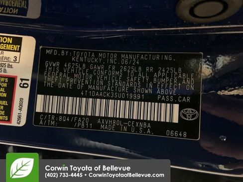 Used 2025 Toyota Camry LE image 28