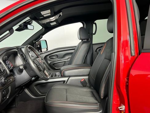 Used 2023 Nissan Titan PRO-4X w/ Off Road Protection Package image 23
