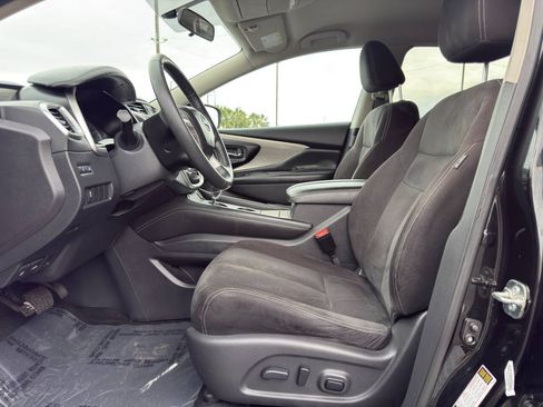 Used 2017 Nissan Murano SV FWD image 10