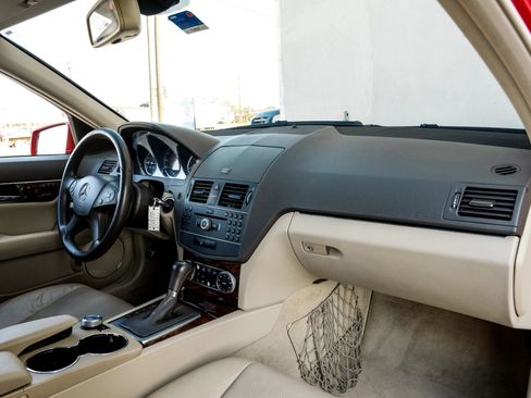 Used 2011 Mercedes-Benz C 300 Sedan w/ Premium 1 Pkg image 17