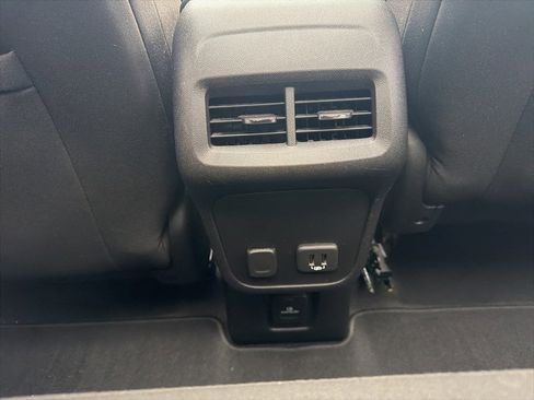 Used 2018 Chevrolet Equinox LT w/ Sun & Infotainment Package image 35