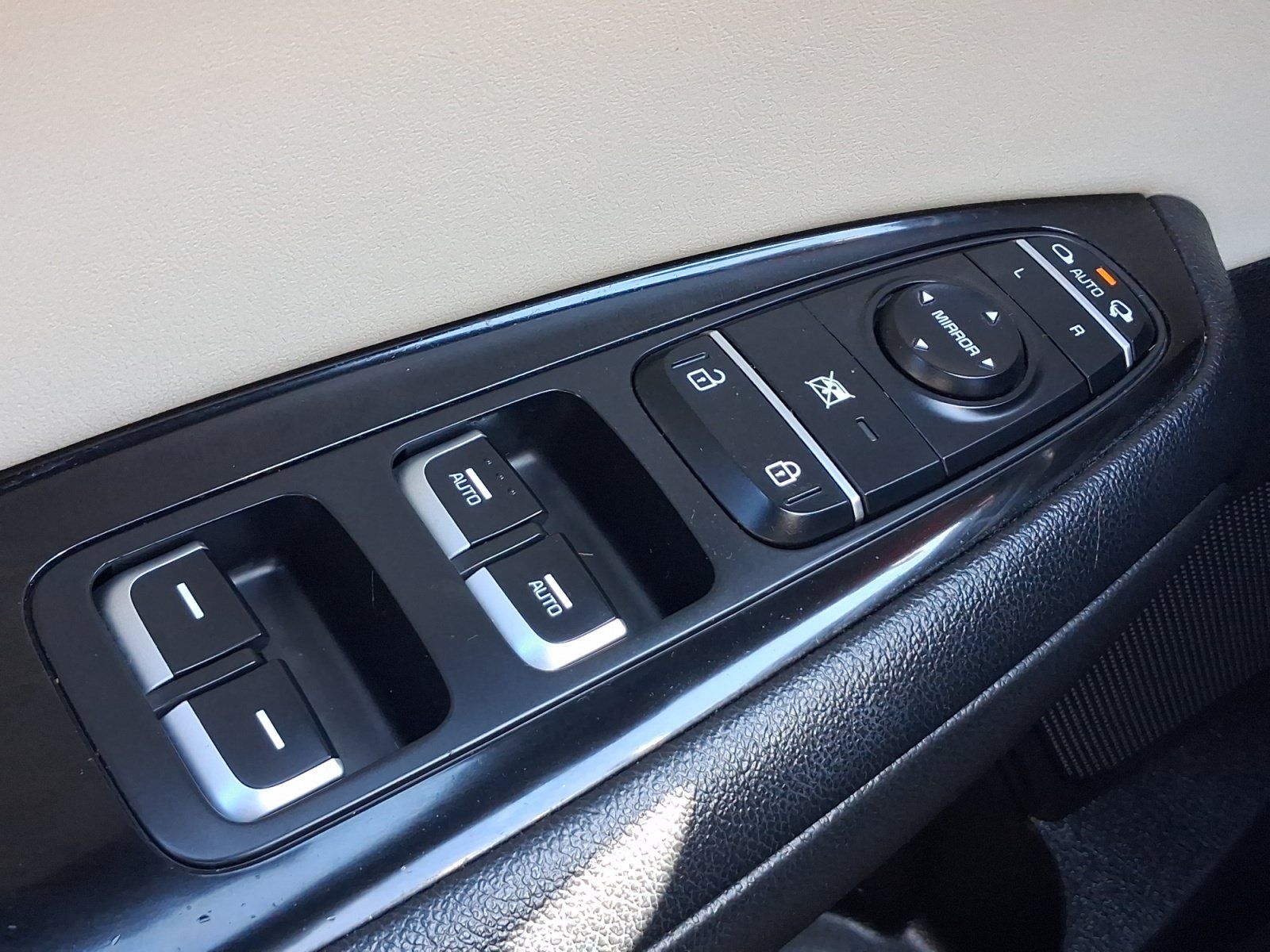 Used 2016 Kia Optima SX FWD image 13
