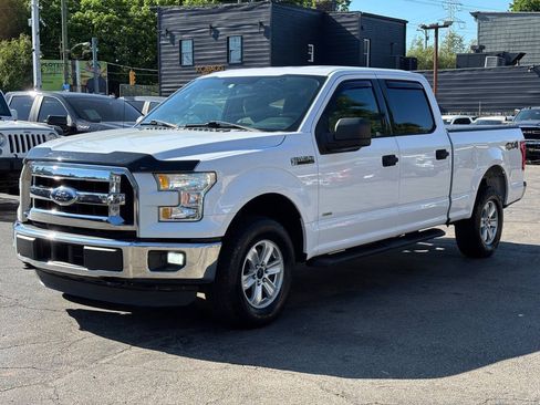 Used 2016 Ford F150 XLT w/ Trailer Tow Package AWD/4WD image 4