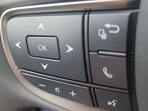 Used 2019 Lexus UX 200 w/ Accessory Package 2 image 50