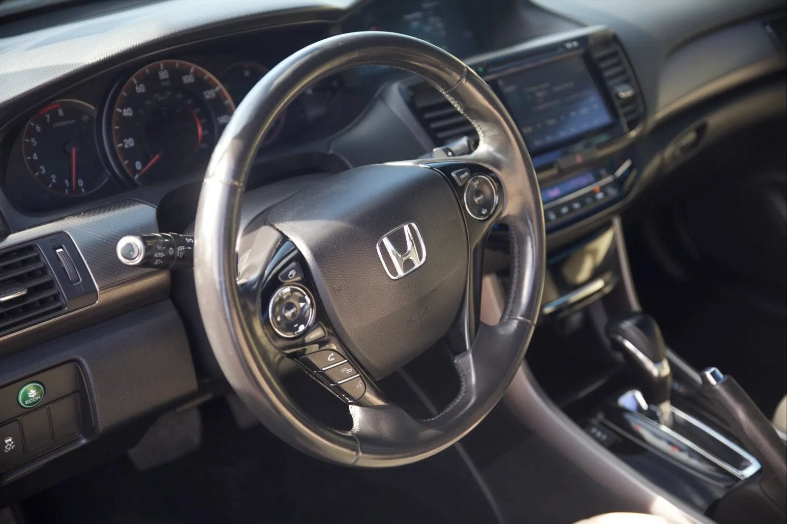 Used 2016 Honda Accord EX-L image 14