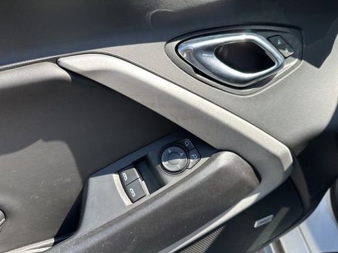 Used 2019 Chevrolet Camaro LT w/ RS Package image 4