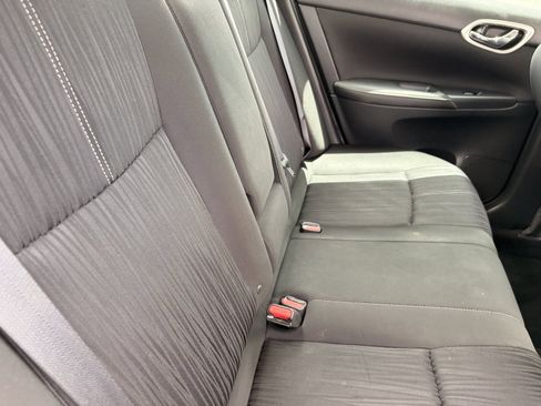 Used 2017 Nissan Sentra SV FWD image 12