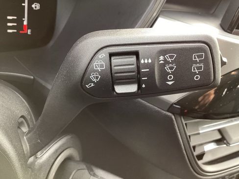 Used 2023 Ford Escape AWD image 21