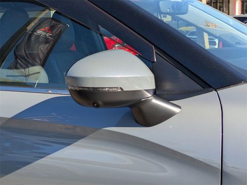 New 2026 Mitsubishi Outlander SE image 12