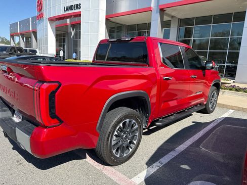 Used 2024 Toyota Tundra Limited image 3