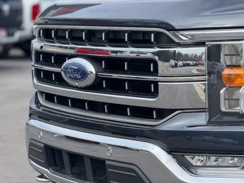 Used 2021 Ford F150 Lariat w/ Max Trailer Tow Package AWD/4WD image 6